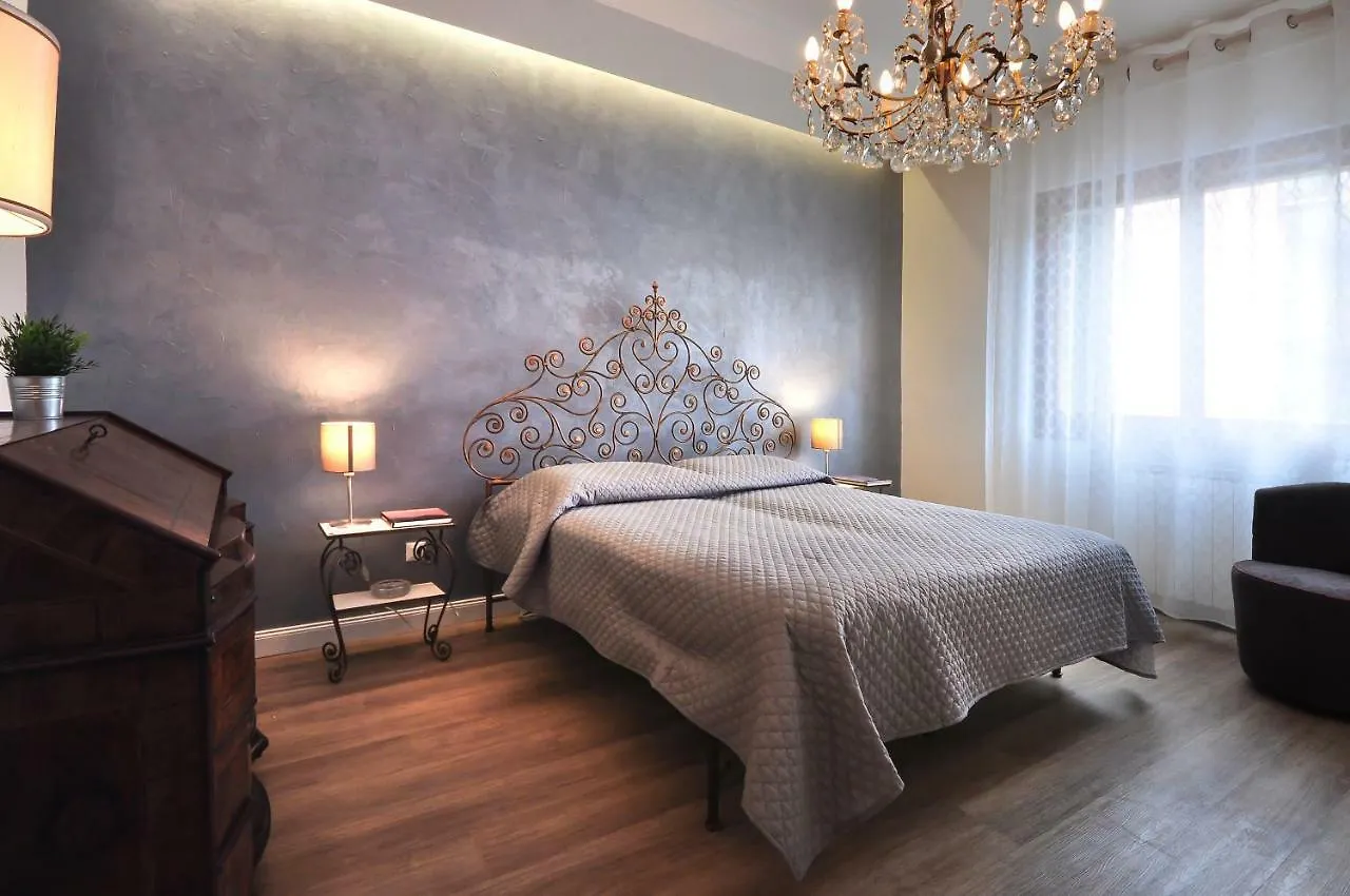 Postcard Apartment Mestre