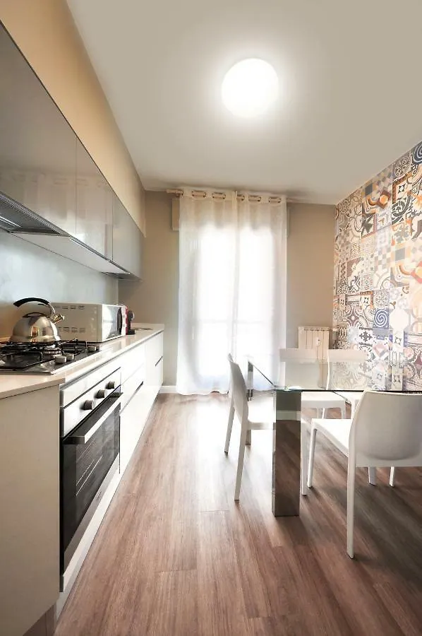 Postcard Apartment Mestre 0*,  Italy