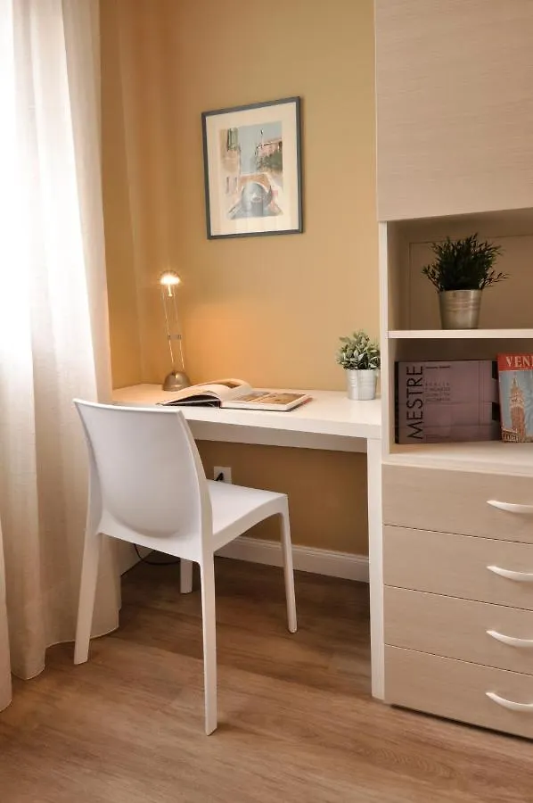 Postcard Apartment Mestre Italy