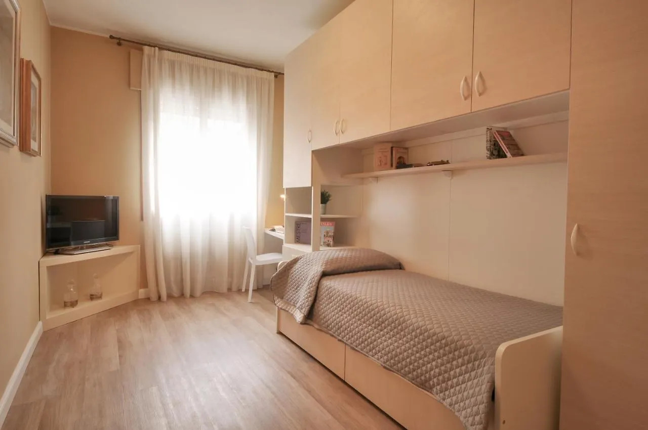 Postcard Apartment Mestre Italy