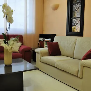Otel Garibaldi, Mestre